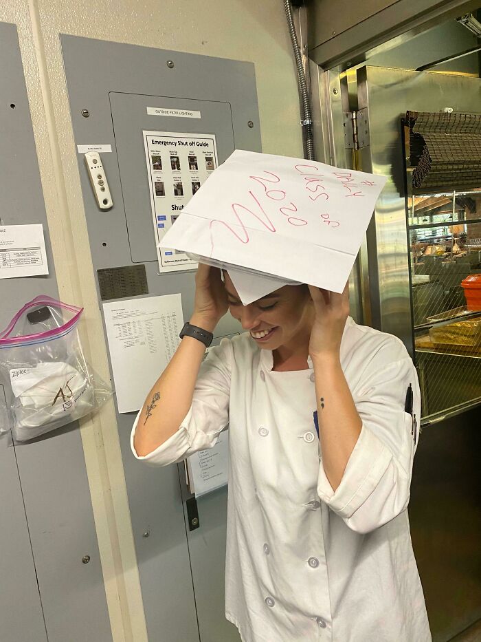 GF Told Her Coworkers That She Was Missing Her Online Commencement This Morning. So They Decided To Throw Her A Graduation Ceremony