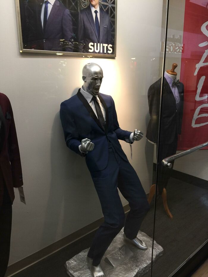 Pumped Up Mannequin
