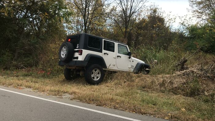 People Wouldn’t Stop Mudding In This Farmers Field. So The Farmer Put Up A Dirt Barrier At The Fields Entrance. Today It Caught Someone!
