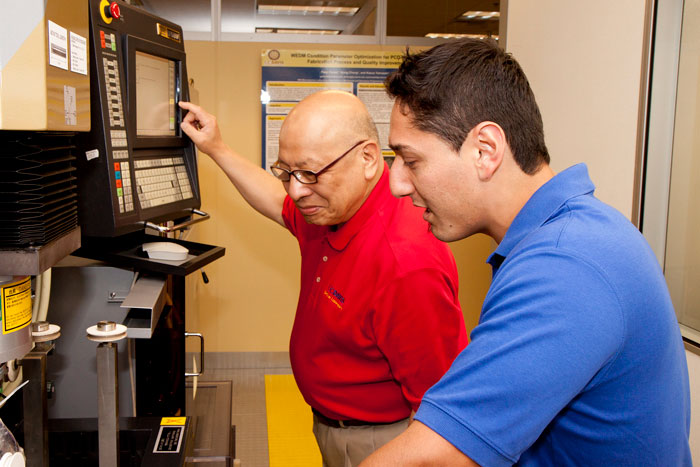 Guy Gives Out ‘College Tips’ On TikTok And Here Are 40 Of His Best Bits Of Advice