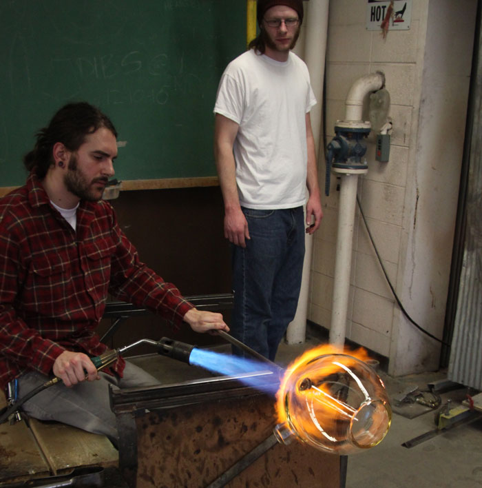 Guy Gives Out ‘College Tips’ On TikTok And Here Are 40 Of His Best Bits Of Advice