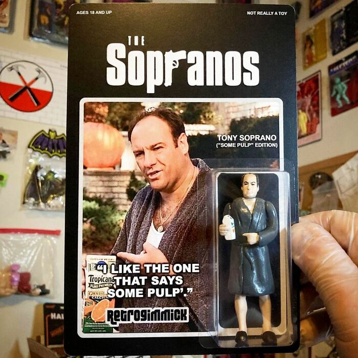 Artist Creates Dolls Of Characters "Unusual" Of Pop Culture