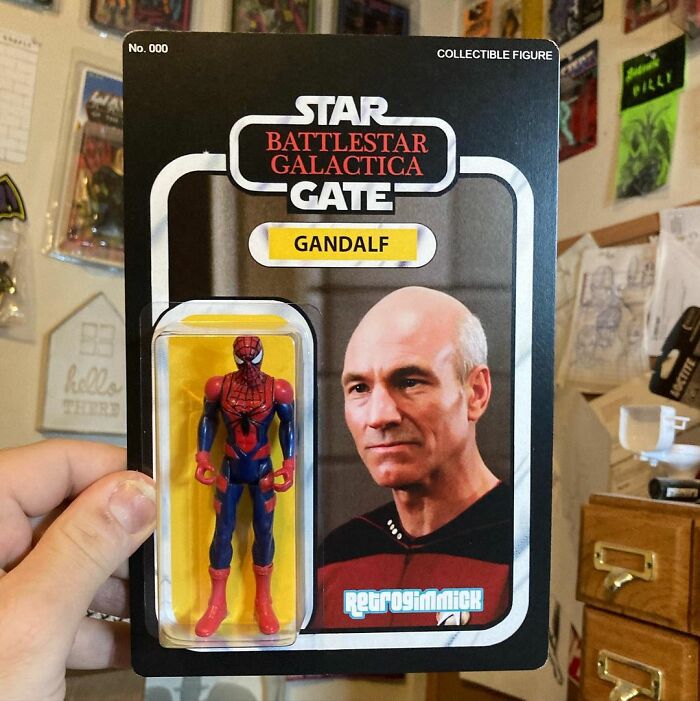 Artist Creates Dolls Of Characters "Unusual" Of Pop Culture