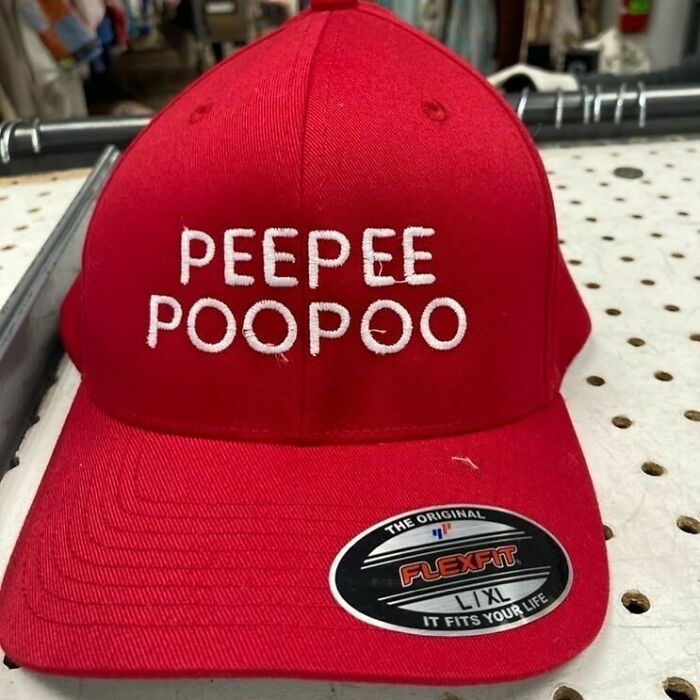 This Instagram Account Is Dedicated To The 'Luckiest' Thrift Store Finds (50 New Pics)