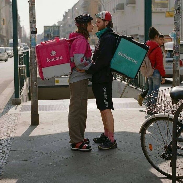 50 ‘Humans Of Capitalism’ Pics That Might Make You Laugh And Cry At The Same Time