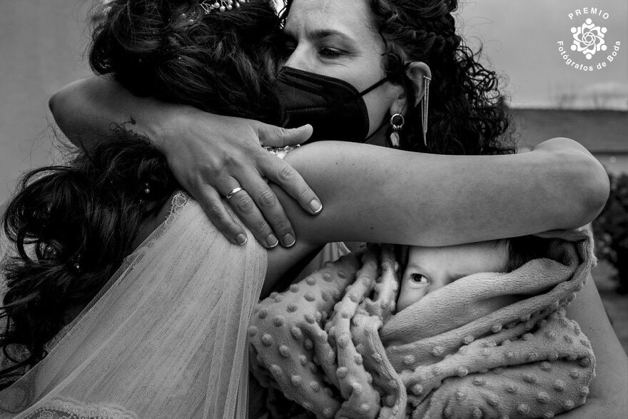 "Hey I'm Here!" By Ismael Sanchez