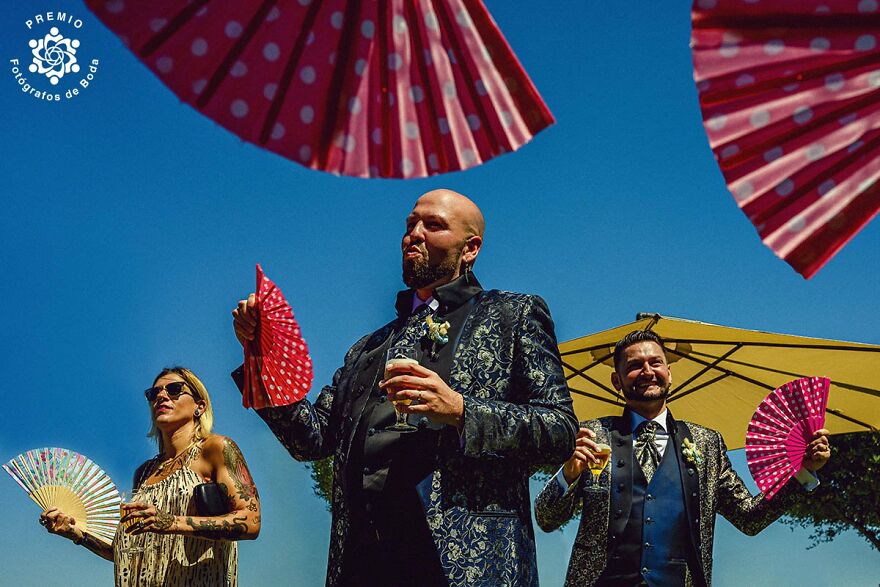 "Rereshing" By Alberto Ramirez