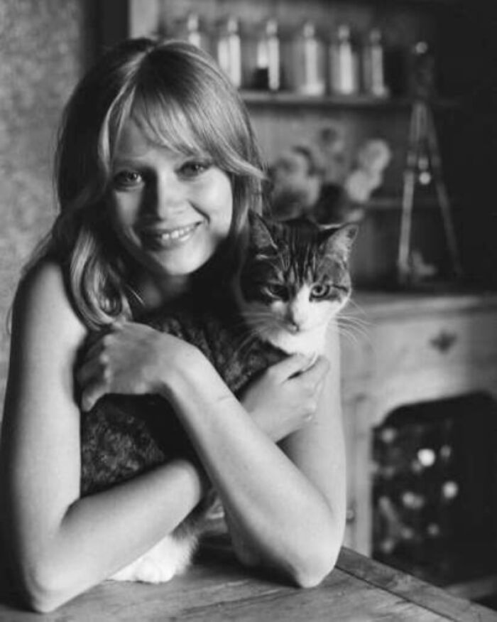 La modelo británica Celia Hammond