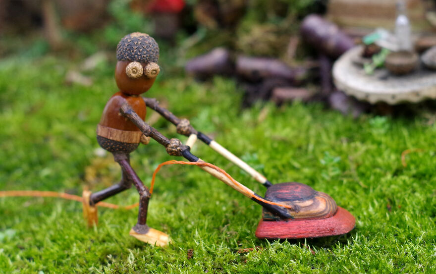 Meet The Acorn People Of Shirebrook Valley Meet The Acorn People Of Shirebrook Valley