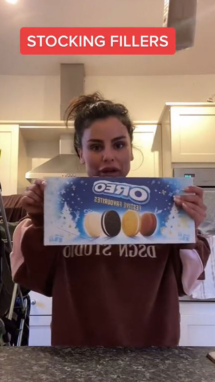 Mom Goes Viral By Buying Christmas Gifts From Santa In Pound Shop, And Taking Credit For Giving Big Gifts