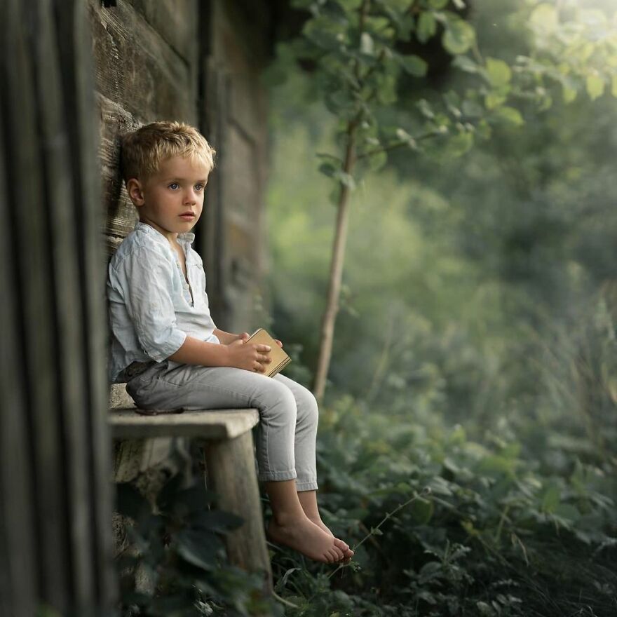 Photographer Transforms Pictures Of Children Into Amazing Fairy Tale Scenes