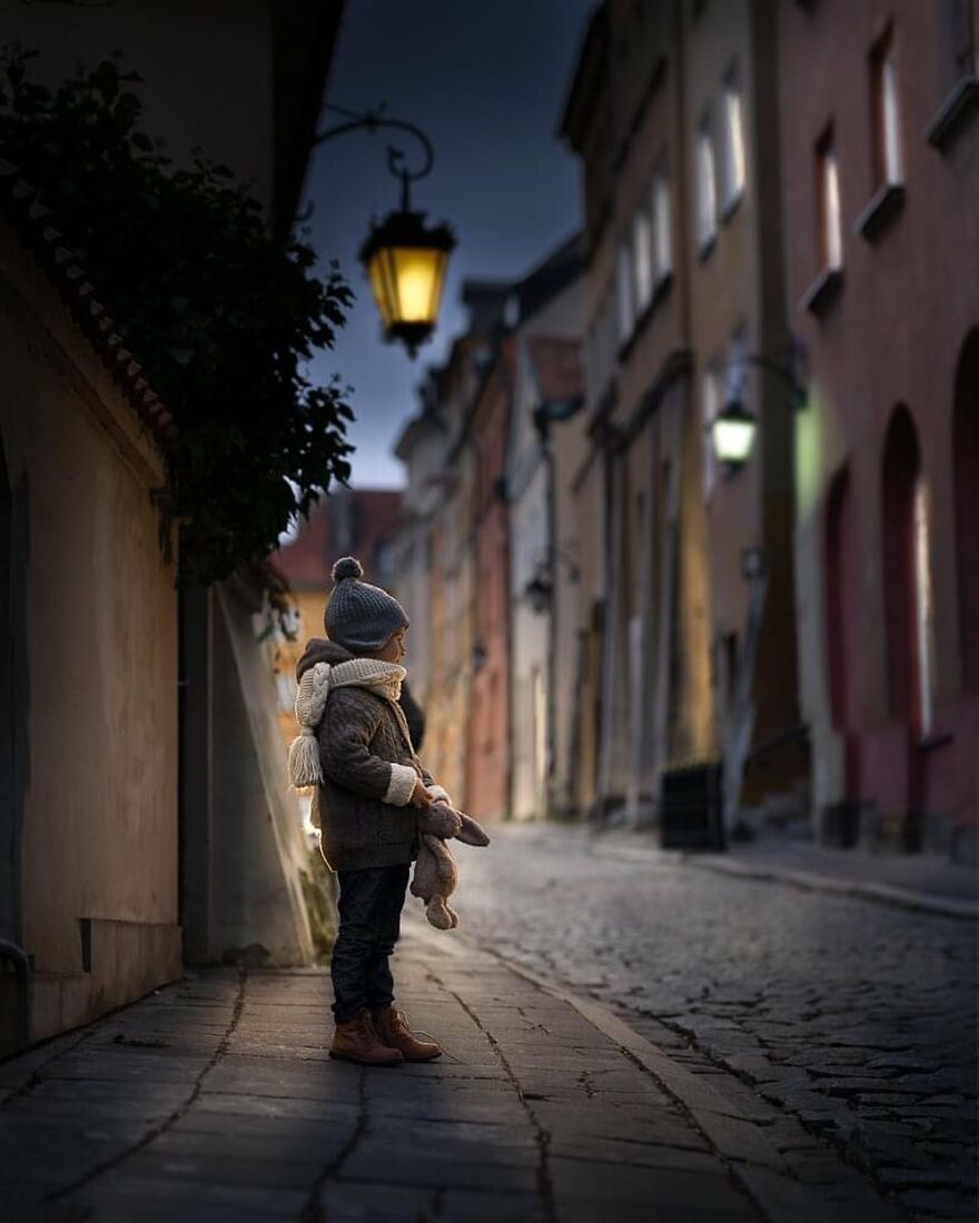 Photographer Transforms Pictures Of Children Into Amazing Fairy Tale Scenes