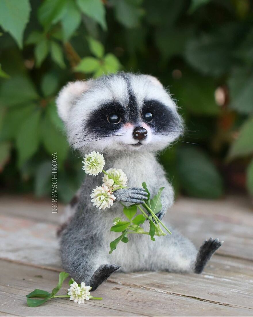 Russian Artist Creates Truly Delicious Felted Wool Animals (New Pics)