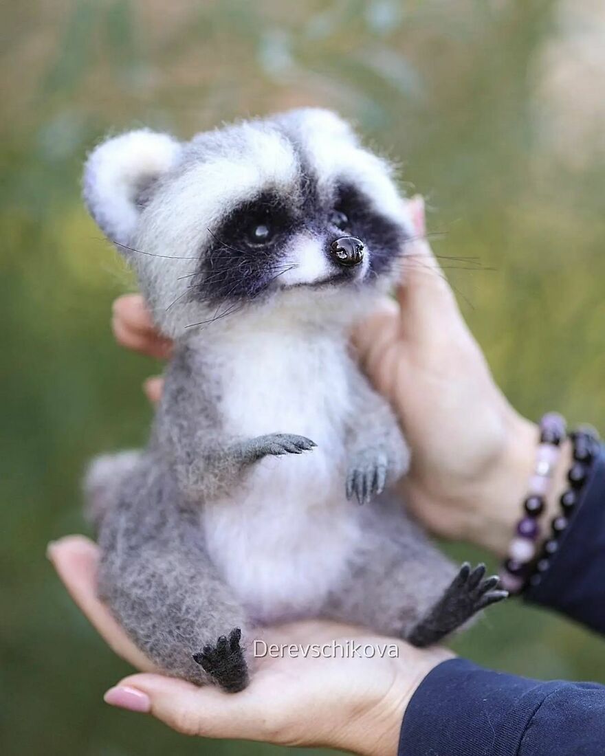 Russian Artist Creates Truly Delicious Felted Wool Animals (New Pics)