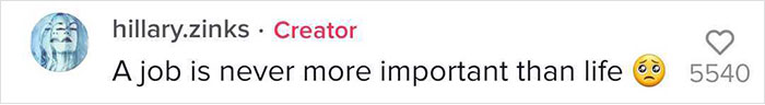 Woman Informs Her Boss That Her Sister Is Dying And She Won't Come To Work, She Responds With Passive-Aggressive Messages