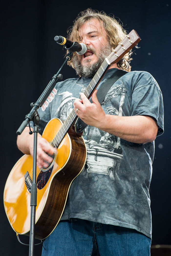 30 Times People Met Someone Famous And Didn't Even Realize Or Care