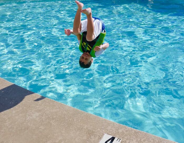 40 People Share What Loopholes They Exploited