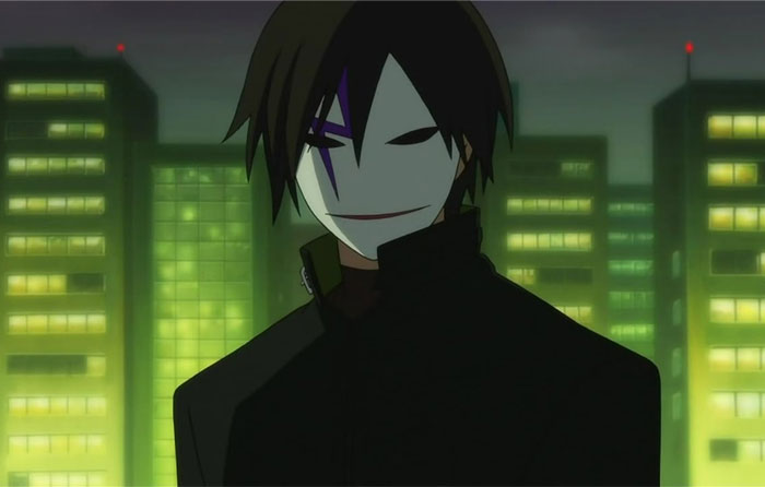 Hei wearing white mask and black coat 