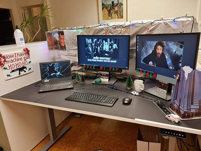 My Sisters Contribution To Her Workplace Christmas Decoration Contest