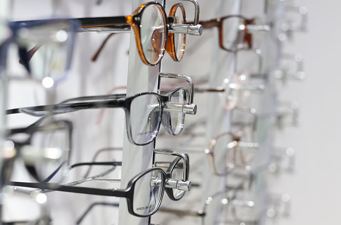 40 Stupid Customer Complaints These Employees Had To Deal With And Facepalm While Staying Calm