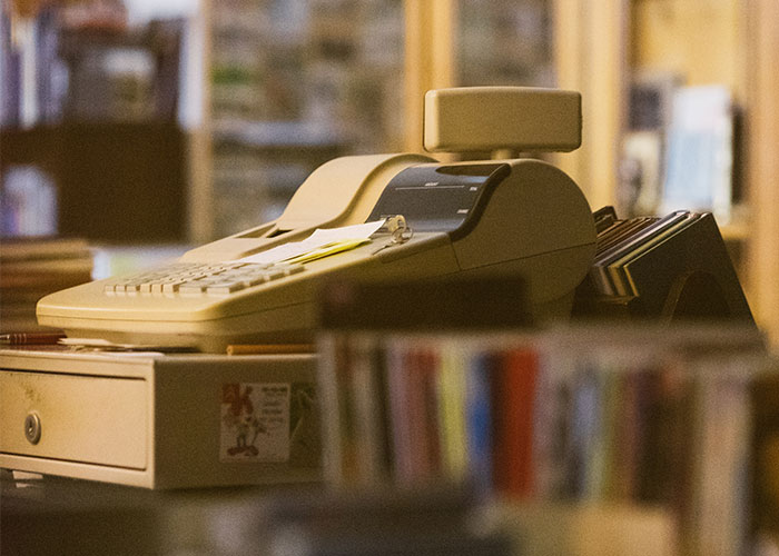 40 Stupid Customer Complaints These Employees Had To Deal With And Facepalm While Staying Calm