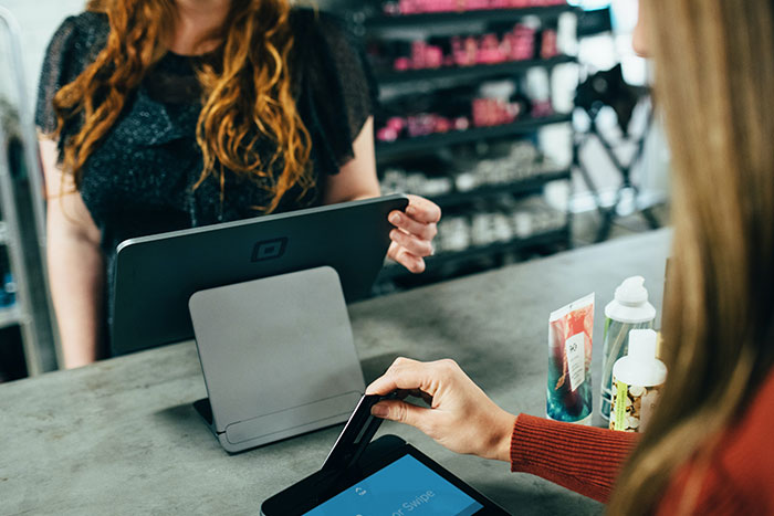 40 Stupid Customer Complaints These Employees Had To Deal With And Facepalm While Staying Calm