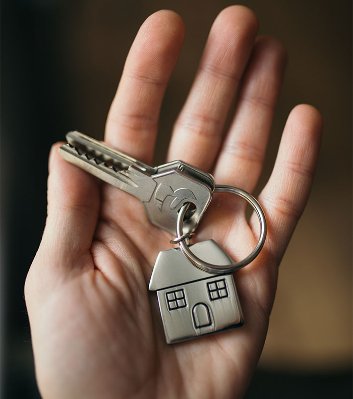 Woman Gives Her Mother In Law A Fake Key Copy To Her House She Was Supposed To Use In Emergency, MIL Gets Busted At Christmas Dinner