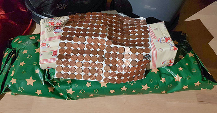 Mi mujer pidió regalos de Navidad por menos de 2 euros