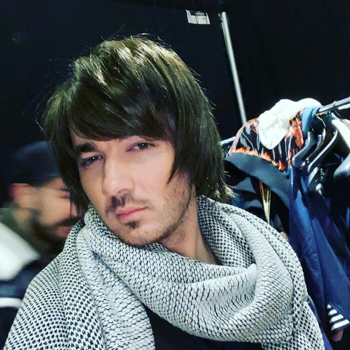 “I Landscaped Eminem's House”: Folks Online Disclose Their Experiences When Working For Famous People And Here Are 30 Of The Most Interesting Stories