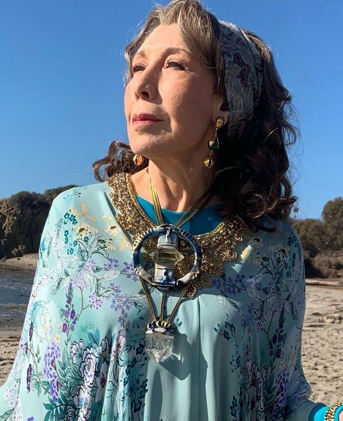 “I Landscaped Eminem's House”: Folks Online Disclose Their Experiences When Working For Famous People And Here Are 30 Of The Most Interesting Stories