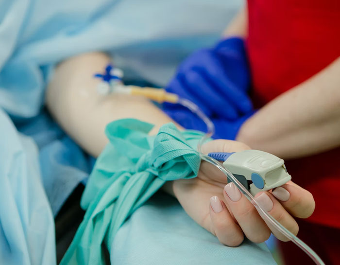 Women Are Sharing 30 Times Male ER Doctors Completely Dismissed Them