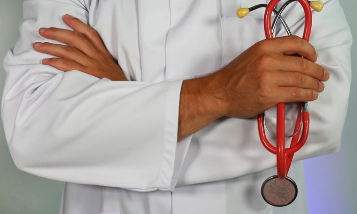 Women Are Sharing 30 Times Male ER Doctors Completely Dismissed Them