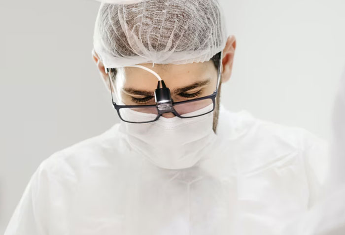 Women Are Sharing 30 Times Male ER Doctors Completely Dismissed Them