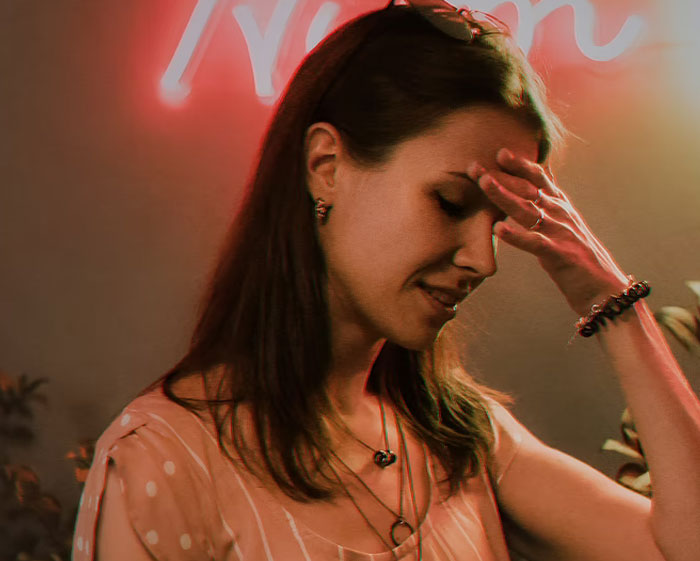 La gente revela cuándo se les cayó la venda de los ojos y se dieron cuenta de lo tóxicos que eran sus trabajos (20 historias)