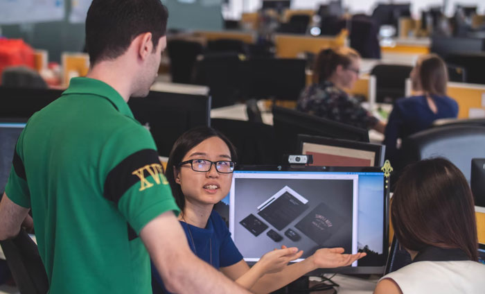 People Reveal When The Scales Dropped From Their Eyes And They Realized How Toxic Their Jobs Were (30 Stories)