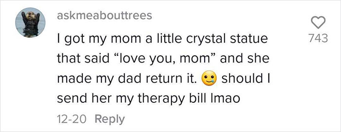 Daughter Of Narcissistic And Toxic Mother Shares What Christmas Gifts She's Returned Over The Years Daughter Of Narcissistic And Toxic Mother Shares What Christmas Gifts She's Returned Over The Years