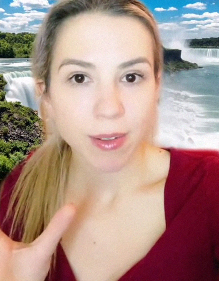 Daughter Of Narcissistic And Toxic Mother Shares What Christmas Gifts She's Returned Over The Years Daughter Of Narcissistic And Toxic Mother Shares What Christmas Gifts She's Returned Over The Years