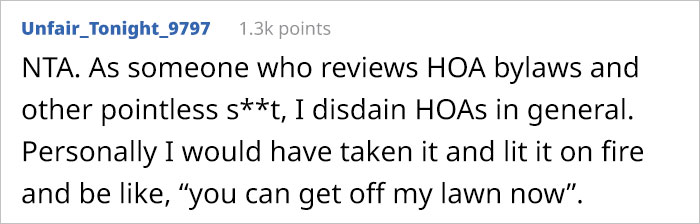 HOA Tries To Impose Christmas Light Rules On This Guy Who Doesn&rsquo;t Belong To The Association, He Isn&rsquo;t Putting Up With It