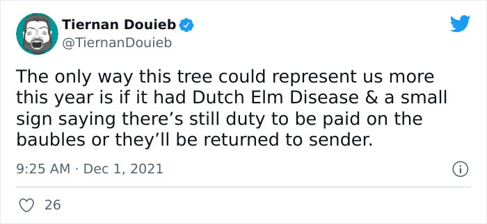 Brits Can&rsquo;t Contain Their Laughter After Norway Sent Them Their Special Christmas Tree (24 Reactions)