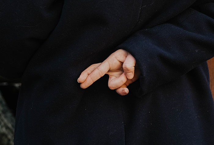 Photo of fingers crossed