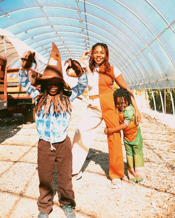 Mom Shows Excellent Parenting Skills By Calming Down Her Angry 5-Year-Old Kid