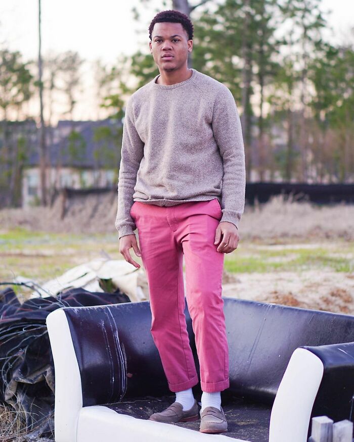 UPS Driver Leaves A Kind Message For New Mom On Her Doorbell Camera, Gets A Promotion And Is Showered With Gifts In Return