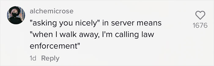 People Applaud This Waitress Who Stood Up For All The Staff And Shut Down Jerk Customer