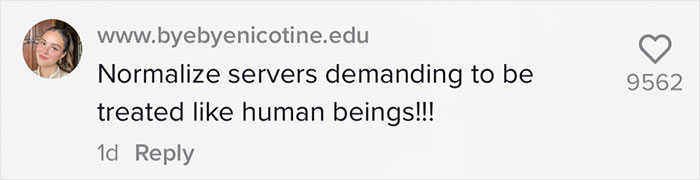 People Applaud This Waitress Who Stood Up For All The Staff And Shut Down Jerk Customer