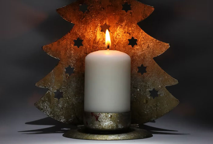 30 People Are Sharing Weird And Wholesome Traditions That Make Their Christmas Special