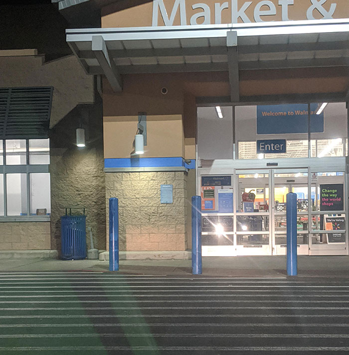 My View For The Past 8 Hours And The Next 23. I Wanted My Coworkers To Spend The Holidays With Their Kids, So I Took The Shift No One Wanted