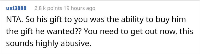 Husband Lashed Out At His Wife In Front Of His Family For Buying The Cheapest Thing On His Wishlist, Said She Ruined Christmas