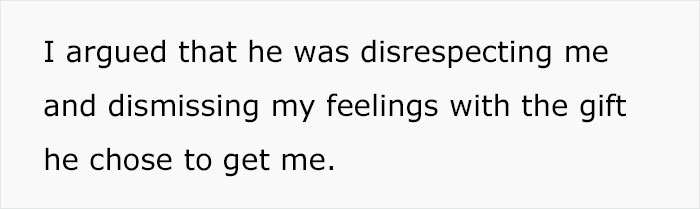 Wife Confronts Husband After Finding His Christmas Gift List And Discovering Hers Is The Cheapest Of The Bunch Wife Confronts Husband After Finding His Christmas Gift List And Discovering Hers Is The Cheapest Of The Bunch