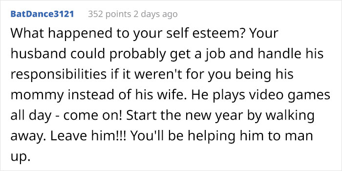 Breadwinner Wife Is Accused Of Being Materialistic After She Tells Her Husband She&rsquo;d Like A Small, Symbolic Christmas Gift