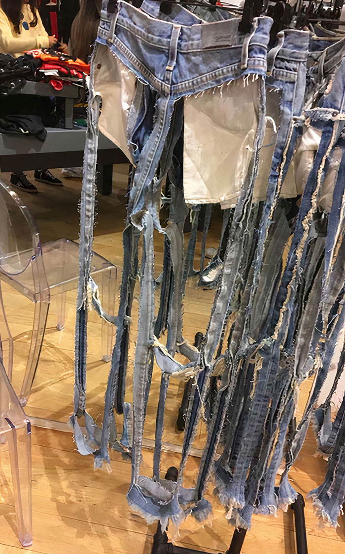 Unos vaqueros que apenas existen